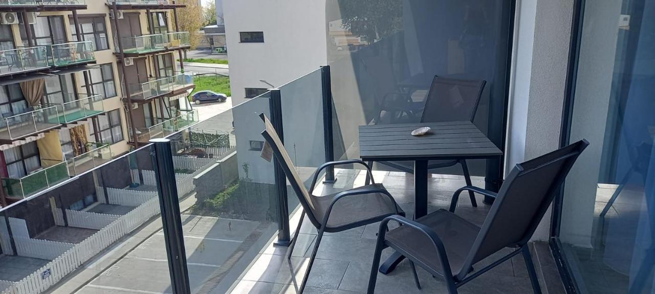 Garsoniera Saturn Apartment Exterior photo